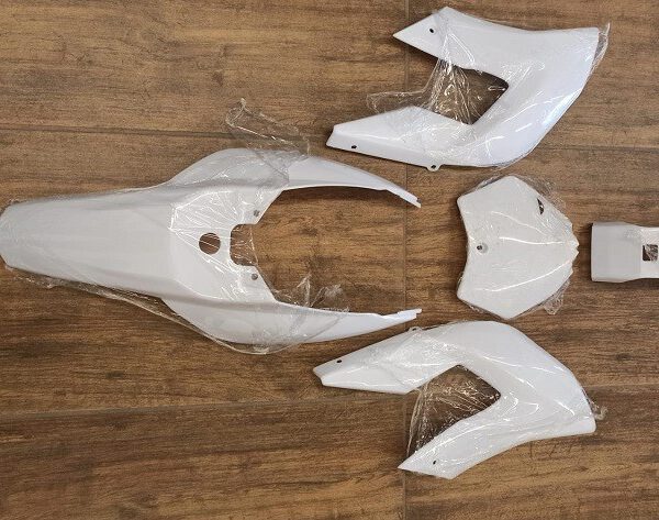 set PLASTICHE COVER CARENE MINICROSS ELETTRICO LION parafango laterali anteriori posteriori