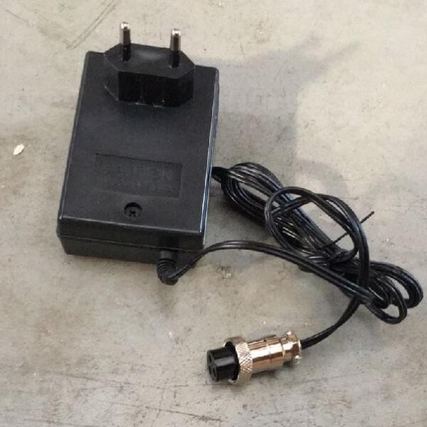 CARICA BATTERIE 12V 1A per miniquad 4 tempi quad atv