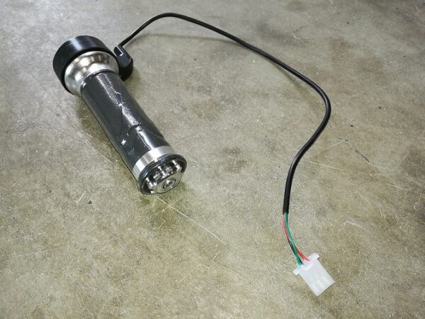 ACCELERATORE NEW PLUS PER USO PRIVATO - bici elettrica scooter sky II tipo z-tech