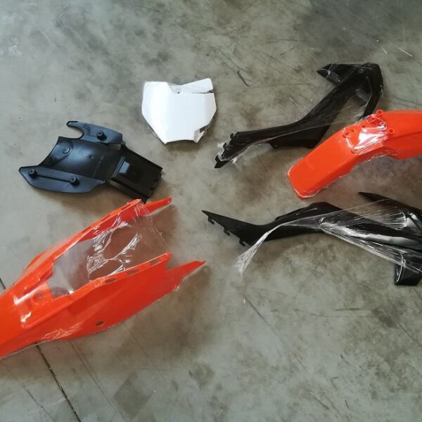 PLASTICHE CARENE PIT BIKE ZEUS ARANCIO/NERO - kit completo stile ktm
