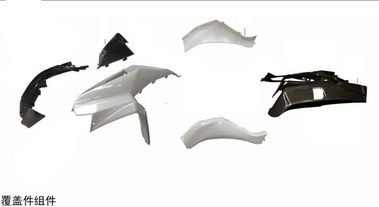 SET PLASTICHE QUAD KAYO TOR250 250cc - ESCLUSO PORTAFANALI
