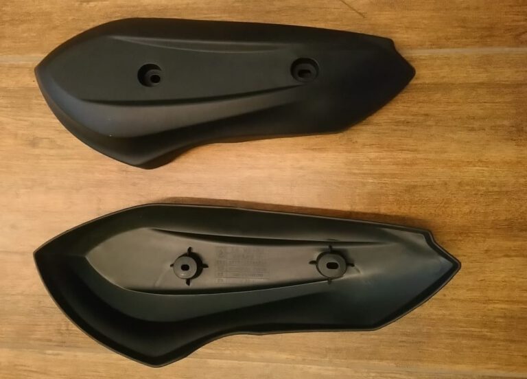 1CP PLASTICA LATERALE POSTERIORE FORCELLONE SCOOTER SKY II REVENGE carro