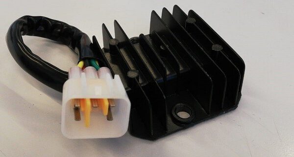 REGOLATORE TENSIONE QUAD PANTERA 250cc CENTRALINA CARICA BATTERIA TIPO LEM A150 A200 A300 AU150 AU180