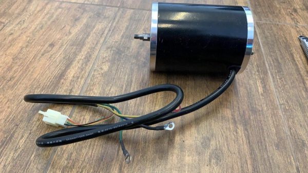 MOTORE ELETTRICO 1600W 48V PER MONOPATTINO ELETTRICO CHAOS 48V 1600W RUOTE 6.5