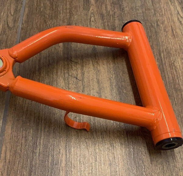 BRACCETTO SUPERIORE TRAPEZIO SNODO SINISTRO QUAD ATV KAYO AT110 AT125 braccetti boccole completo