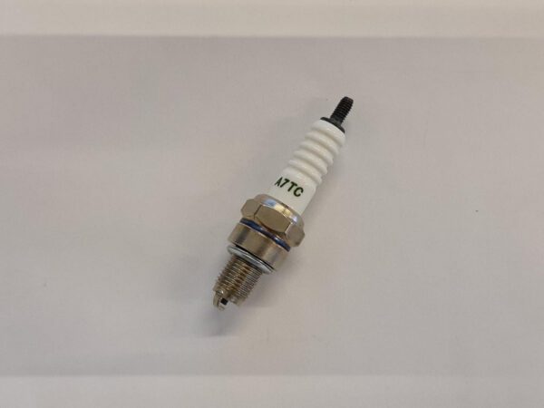 CANDELA ORIGINALE KAYO A7TC TIPO C7HSA PIT BIKE QUAD ATV kmb