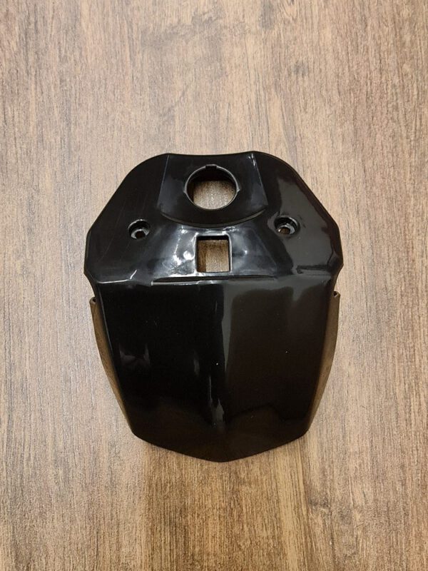 PLASTICA COPRI MANUBRIO CENTRALE PER DISPLAY PER QUAD KAYO A150 AU150 A180 AU180 150CC 180CC