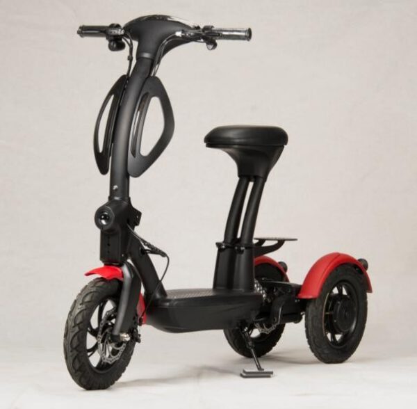 SCOOTER ELETTRICO A01 3 RUOTE 250W X 2 48V 10Ah litio CST ruote 12.5*2.25