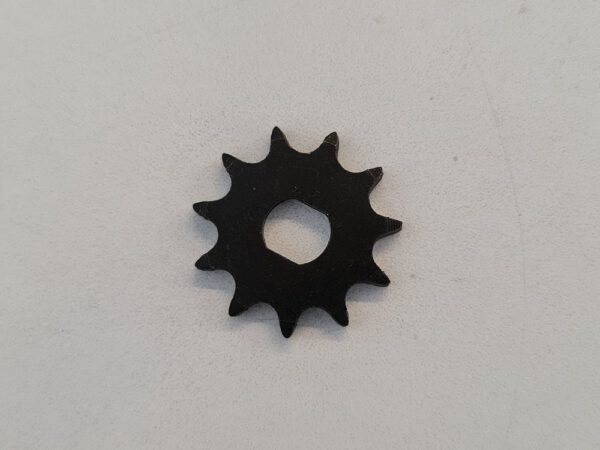 PIGNONE 11 DENTI PER CATENA LUNGA 70 CM PASSO MEDIO PER MONOPATTINO ELETTRICO CHAOS 48V 1600W RUOTE 6.5