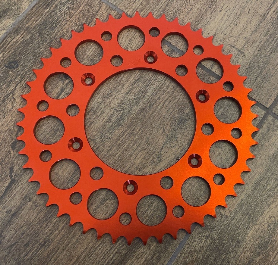 CORONA 51 DENTI PASSO 520 PER CROSS 125cc 2T IN ERGAL ARANCIONE RACING