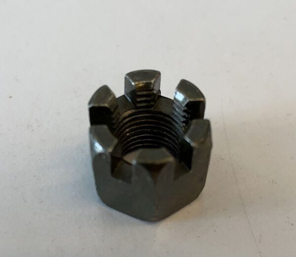 DADO FISSA MOZZO / BRACCETTI ANTERIORE RUOTA M10 PER QUAD KAYO
