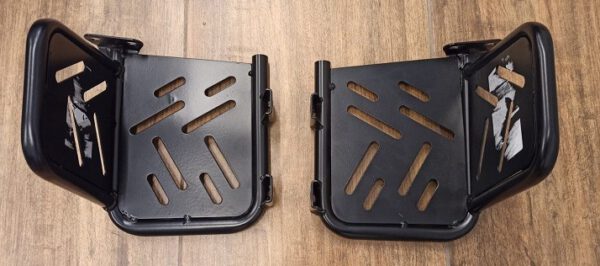 COPPA PEDANE POGGIAPIEDI IN FERRO DX SX  QUAD KAYO STORM A150