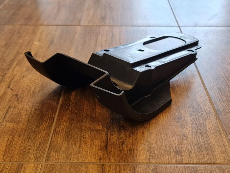 PLASTICA POSTERIORE DI PROTEZIONE DISCO FRENO E CORONA PER QUAD KAYO A200 A300 200cc 300cc