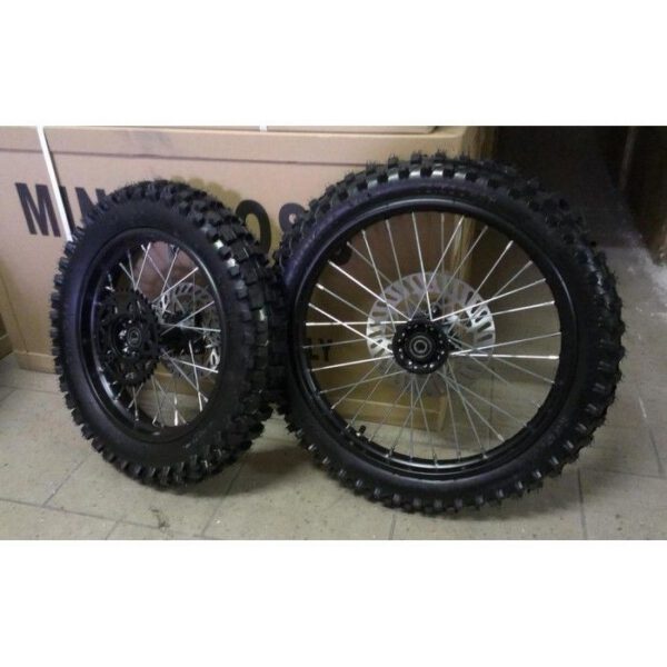 01pz GOMMA CERCHIATA 70/100-17 CERCHI GOMME PERNO 12mm cross PIT BIKE MONSTER - CERCHIO COPERTONE