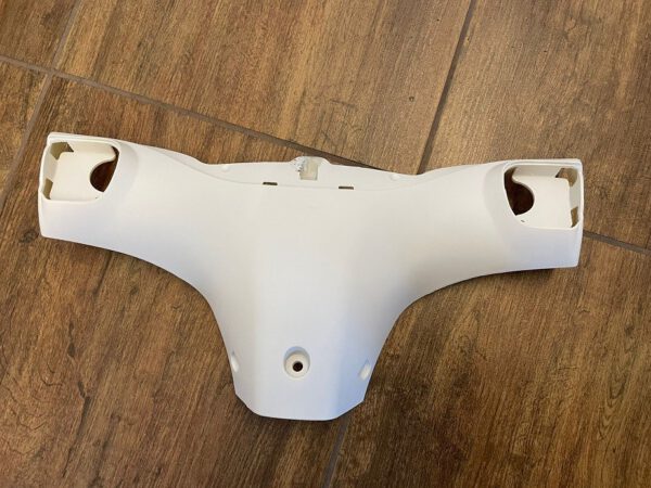 PLASTICA INTERNA MANUBRIO DIETRO FANALE SCOOTER SKY II REVENGE MODELLO DISPLAY DIGITAL