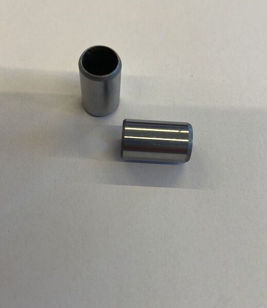 1cp SPESSORE BOCCOLA CILINDRICA PER CARTER OLIO BLOCCO MOTORE GY6 QUAD KAYO AU180 180cc