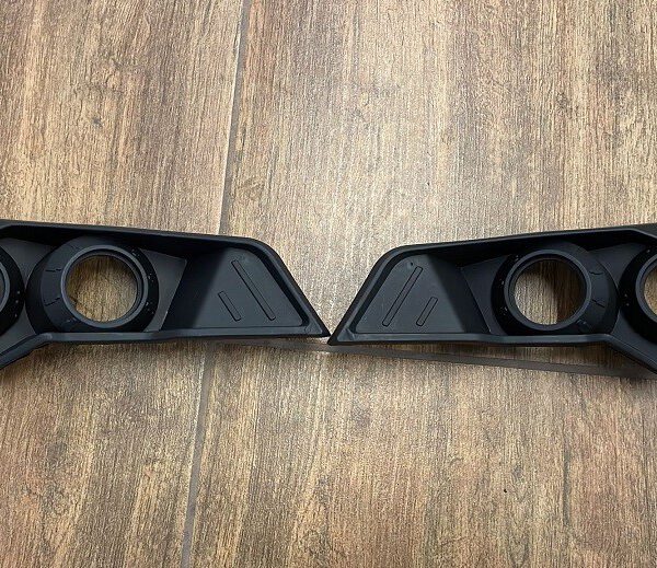 1cp PLASTICA FANALI ANTERIORI MINIQUAD RENEGADE 49cc