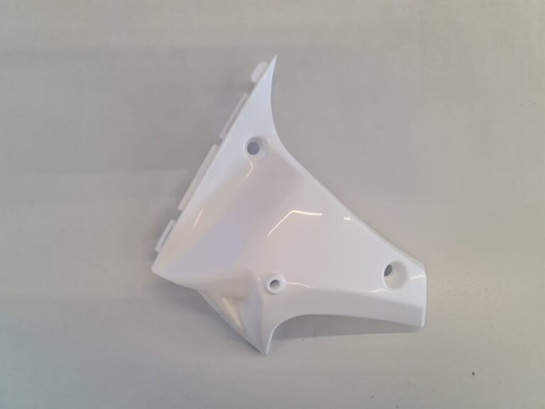 PLASTICA LATO SINISTRO SOTTO SERBATOIO PER QUAD ATV KAYO AT110 AT125 110CC 125CC