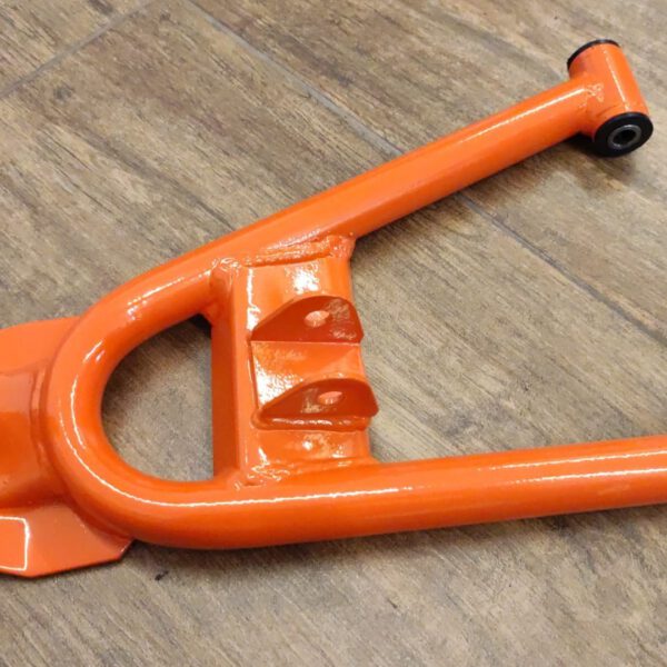BRACCETTO QUAD ATV A200 INFERIORE SINISTRO COMPLETO DI SNODO E BOCCOLE