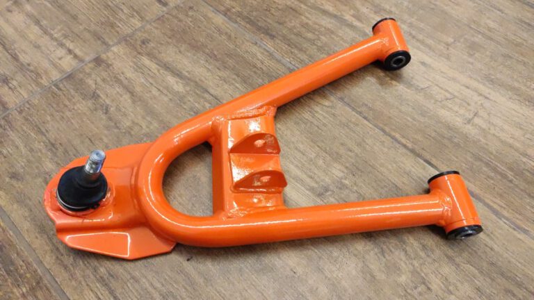 BRACCETTO QUAD ATV A200 INFERIORE SINISTRO COMPLETO DI SNODO E BOCCOLE