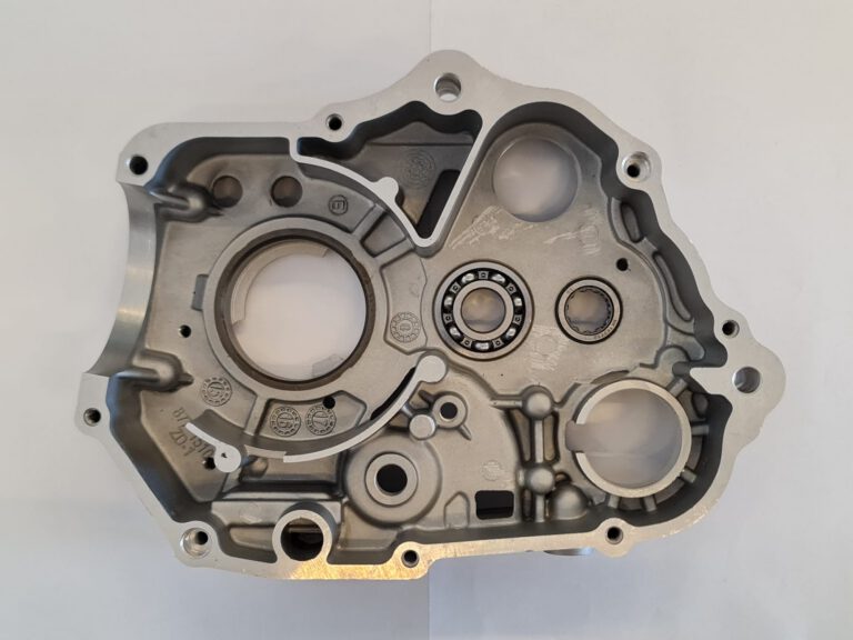 CARTER INTERNO DESTRO PER BLOCCO MOTORE PIT BIKE ZS190 190cc