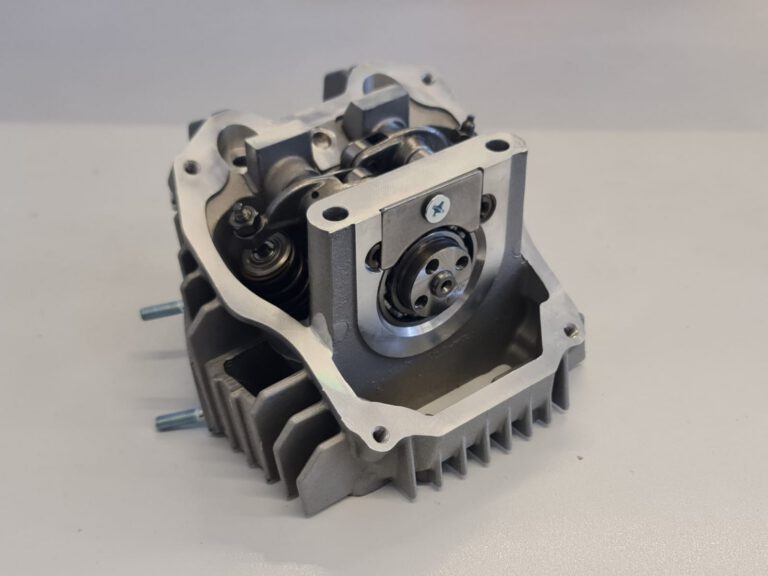 TESTA PER MOTORE ZONGSHEN ZS190 190CC