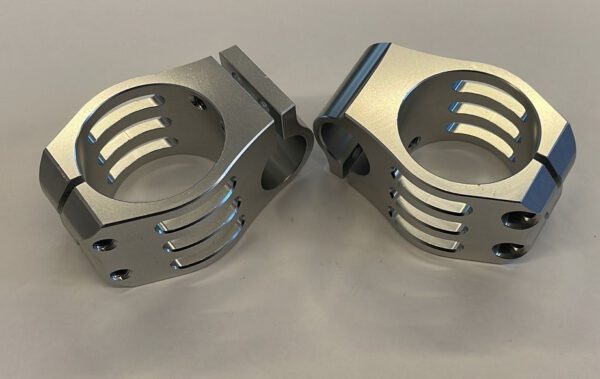 1cp RAISER SUPPORTO MANUBRIO IN CNC PER MINIGP KAYO MR150  150cc