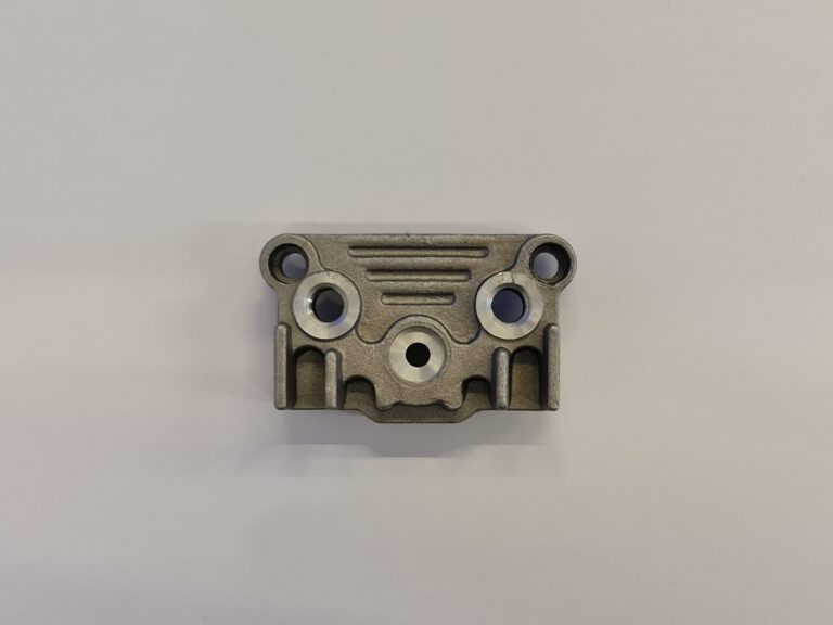 TAPPO DESTRA PER TESTA BLOCCO MOTORE QUAD YX150 150cc