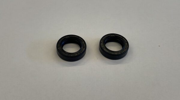 1CP PARAOLI 18X12X5 PER CARTER BLOCCO MOTORE KAYO YX170 PITBIKE KAYO TT170R 170cc