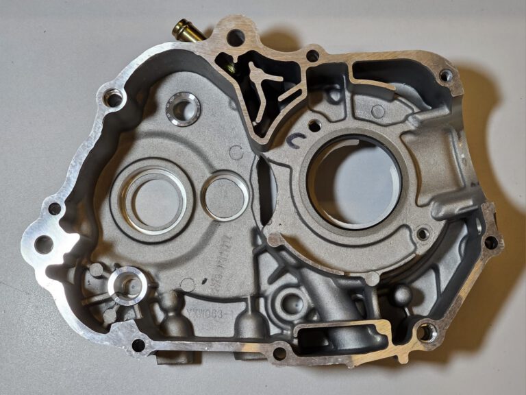 CARTER CENTRALE SINISTRO PIT BIKE KAYO TT140 140CC