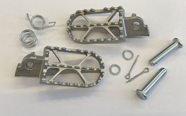 COPPIA PEDALINE POGGIAPIEDI PER CROSS KAYO T4 250cc