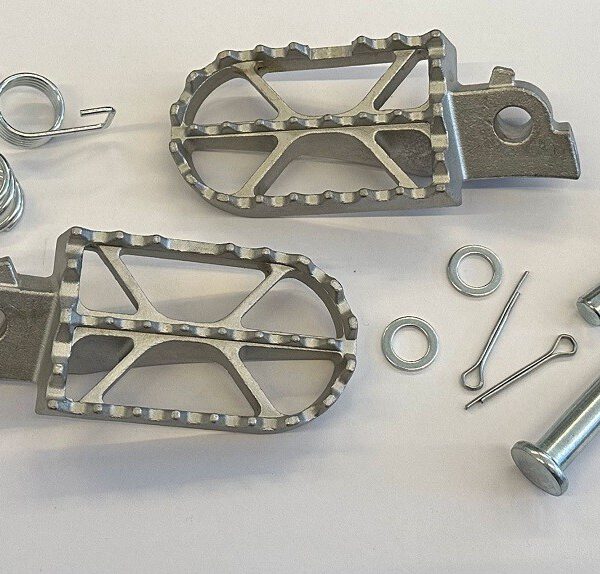 COPPIA PEDALINE POGGIAPIEDI PER CROSS KAYO T4 250cc
