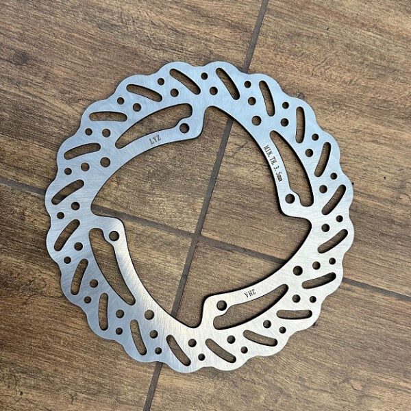 DISCO FRENO POSTERIORE 24CM PER CROSS KAYO T4 250cc