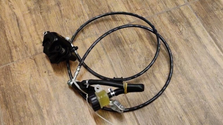 SET FRENI POSTERIORE BUGGY SSV S70 KAYO