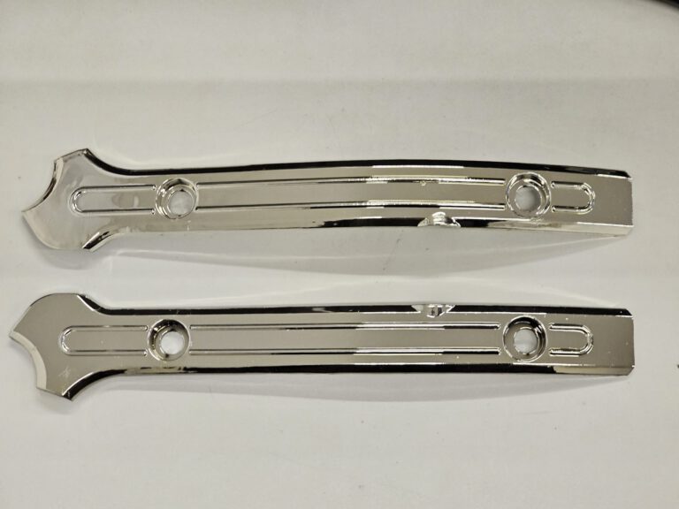 1CP PLASTICHE LATERALI CROMATE PER CARRO POSTERIORE MINIMOTO GP1 MODELLO VECCHIO
