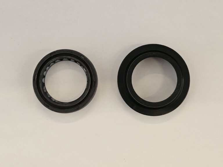 KIT FORCELLA PARAOLIO PARAPOLVERE PER PIT BIKE KAYO 125cc 140cc 160cc