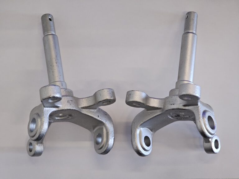 COPPIA PERNO RUOTA DESTRA + SINISTRA PER QUAD A150 A180 AU150 AU180