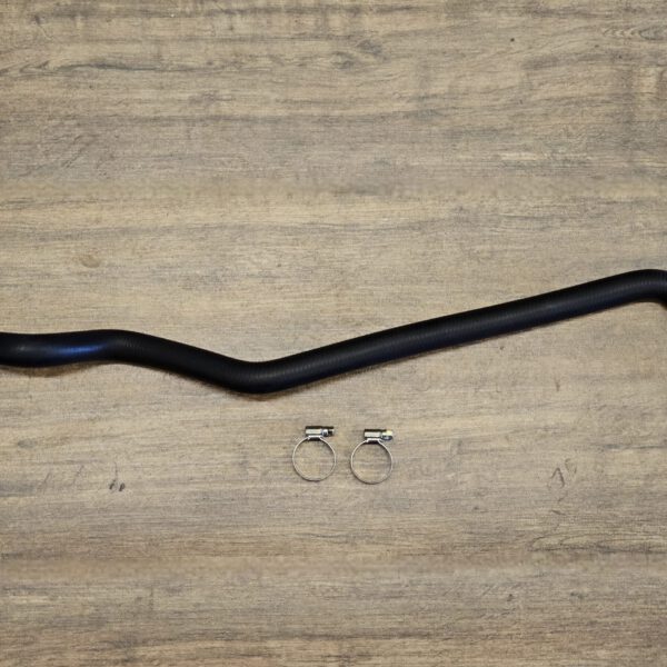 TUBO DI USCITA PER RADIATORE QUAD KAYO AU300 L7e