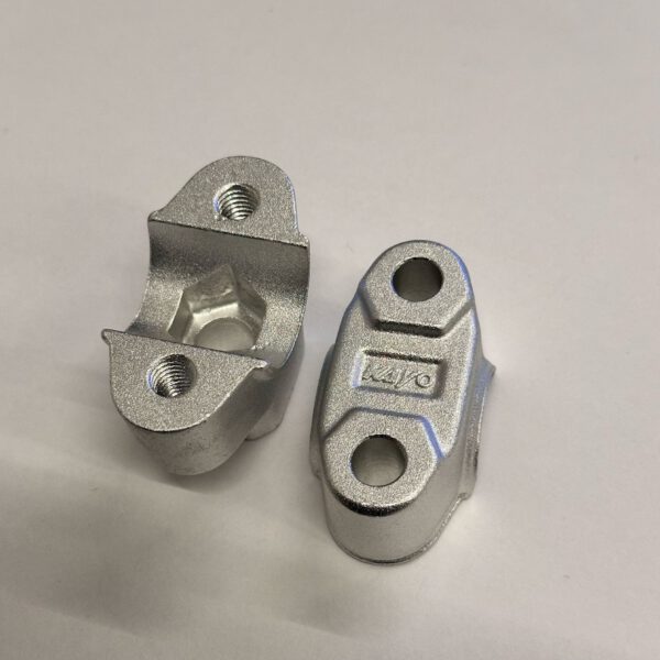 1pz SUPPORTO RAISER MANUBRIO PER QUAD KAYO AU300 L7E 22mm
