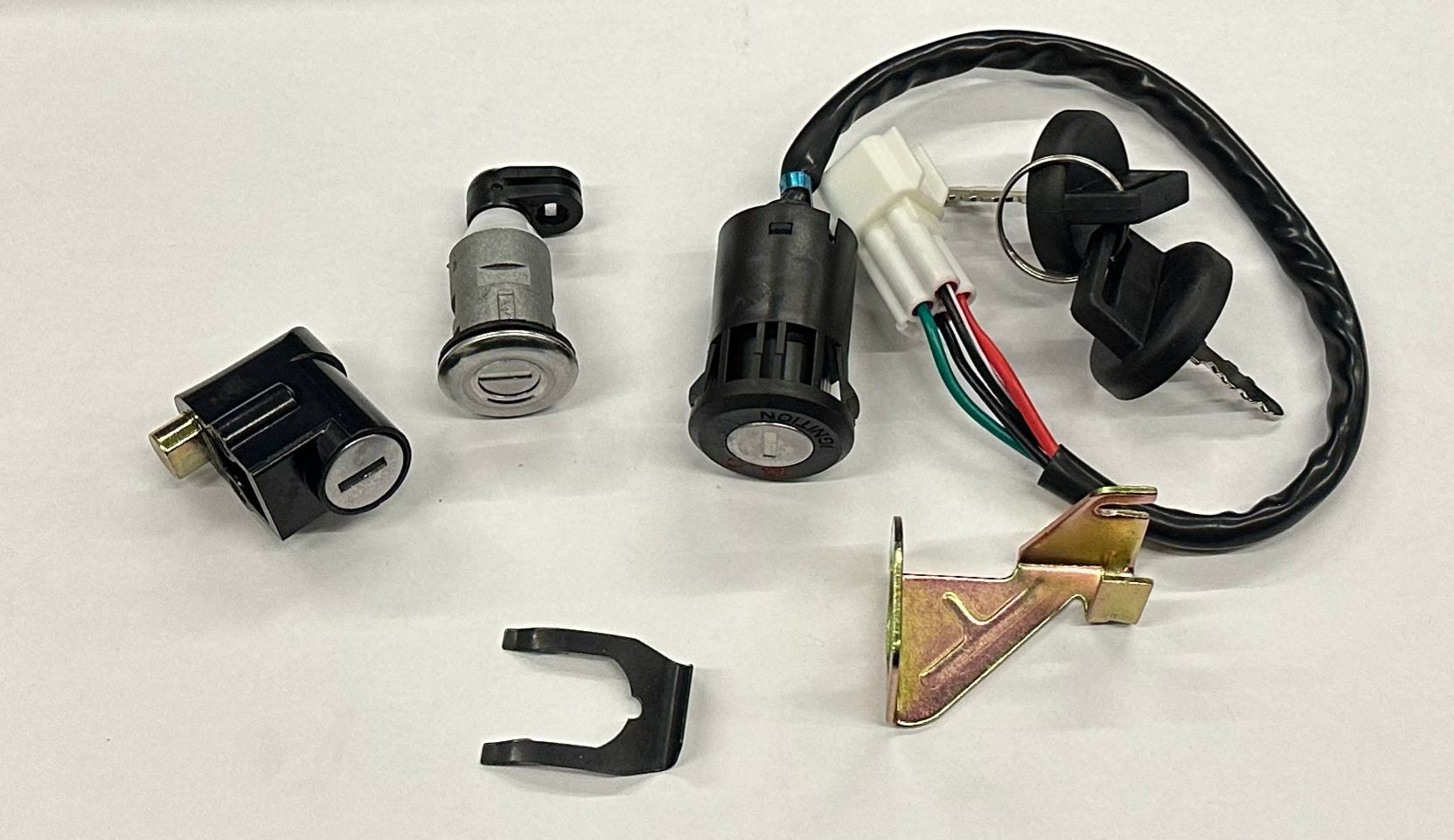 KIT BLOCHETTO CHIAVI QUAD KAYO AU300 L7e T3B