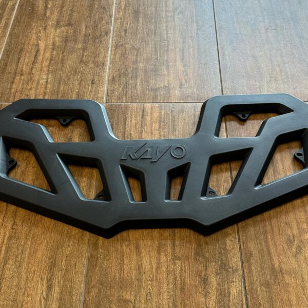 PLASTICA ANTERIORE PORTAPACCHI PER QUAD KAYO AU300  AU200 T3B L7E