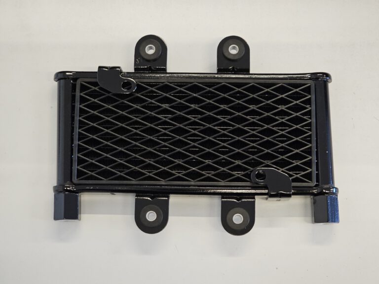 RADIATORE OLIO ESCLUSE VITI FISSAGGIO PER QUAD 200cc