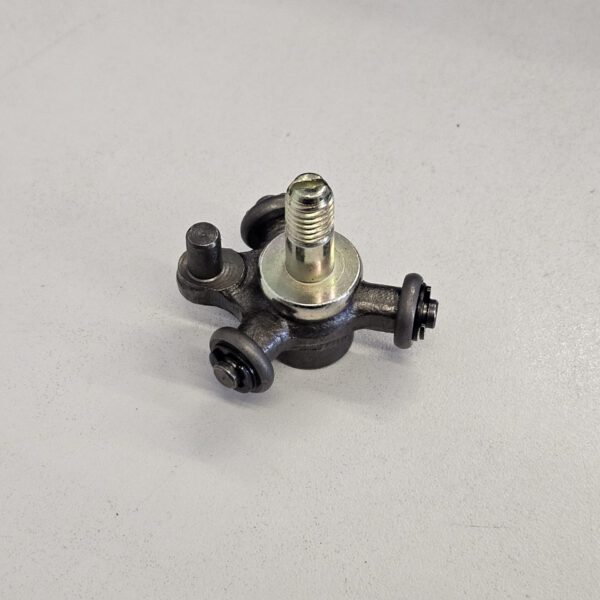 INNESTO FRIZIONE AVVIAMENTO INFERIORE PER QUAD KAYO AT110 AU110 110cc