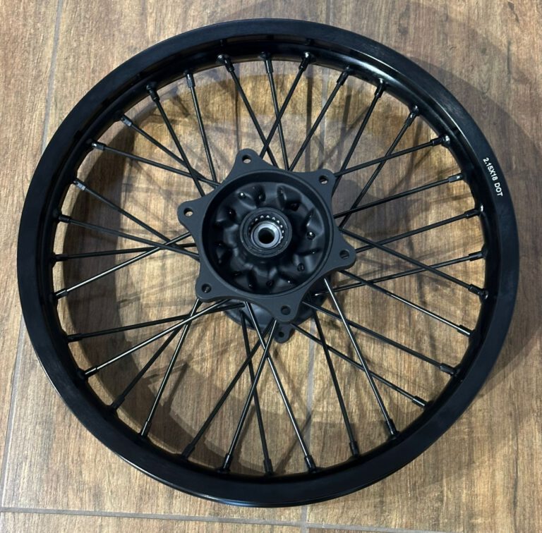 CERCHIO POSTERIORE NERO IN ALLUMINIO 2.15X18 PER CROSS KAYO K5 300cc