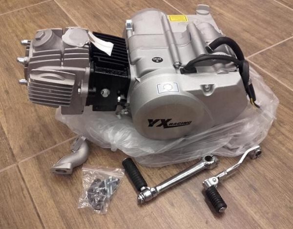 BLOCCO MOTORE 110CC YX SEMIAUTOMATICO 4 marce SENZA FRIZIONE PIT BIKE