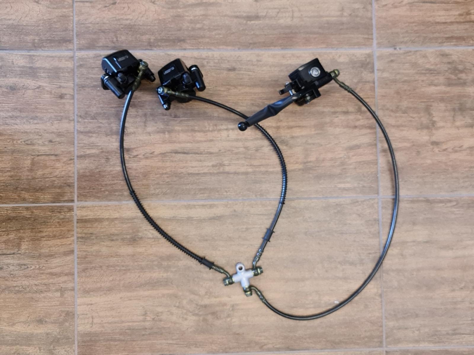 SET COMPLETO FRENI ANTERIORE QUAD KAYO A180 A150 AU180 AU150 POMPA PINZE TUBI
